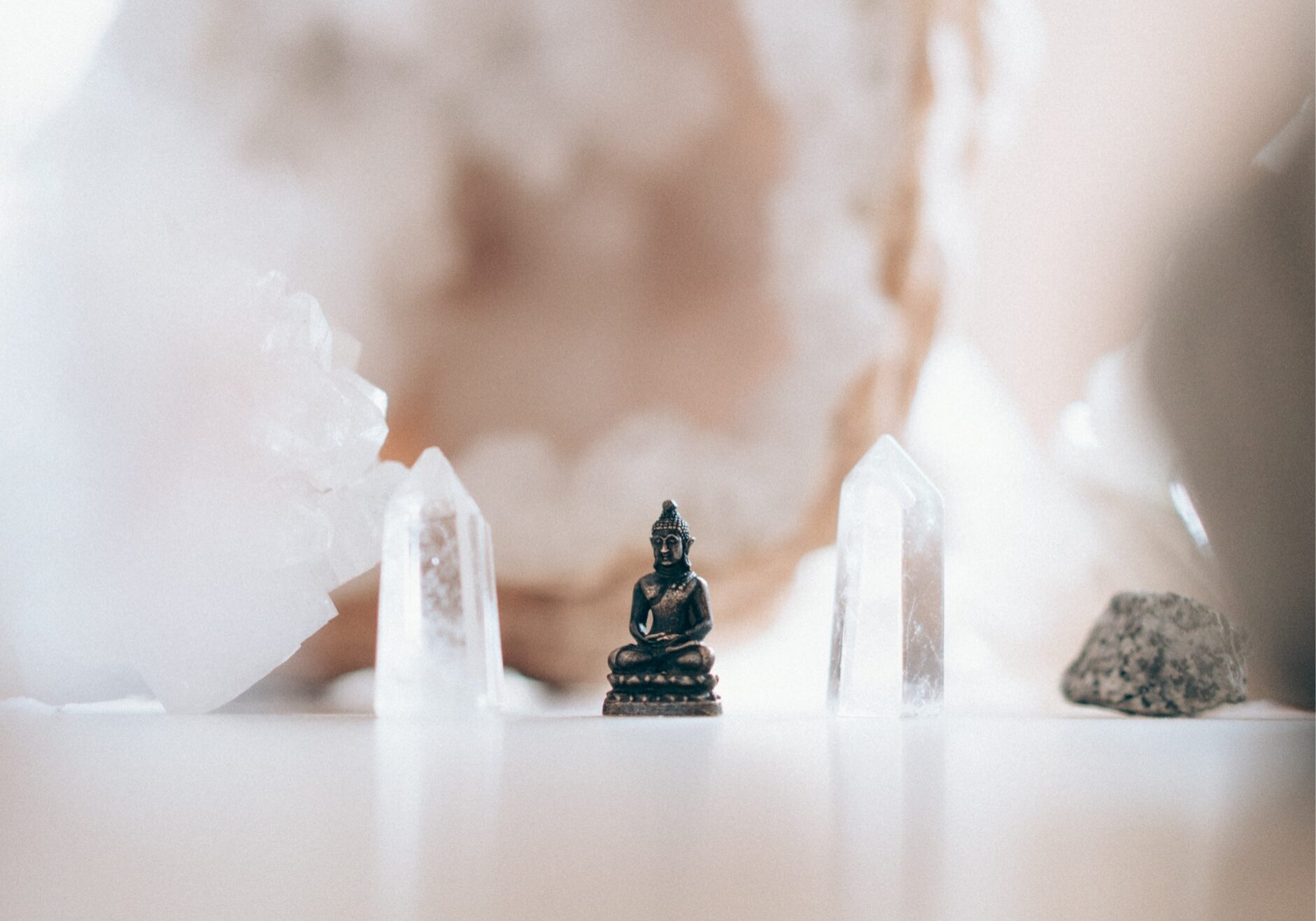 Kristallen met Buddha beeld